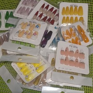 Colorful Press On Nail Art Set